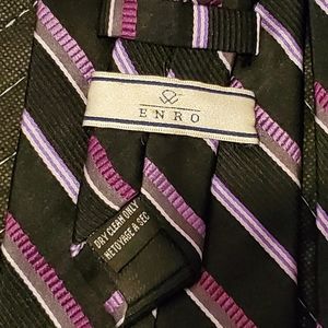 Black/Purple Diagonal Stripe Men's tie